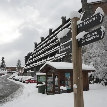 Yomo Patagonia 4* Arinsal
